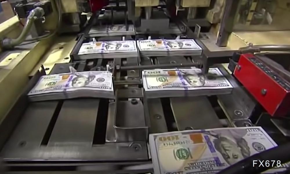 OPEC原油日产量在上月上升24万桶，达到2735万桶，创下2023年12月以来的新高。此增长主要得益于伊拉克在火灾后恢复供应，委内瑞拉在美国收紧限制措施前加强出口，以及阿联酋的出货量增加。具体来看，伊拉克日产量增加10万桶，达到416万桶，而阿联酋日产量则增加7万桶，达到330万桶，且几乎超出商定的日产量上限40万桶，其出口量也达到了三个月以来的最高水平。