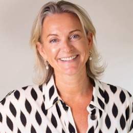 波兰总统提议宪法修正案以保障国防支出